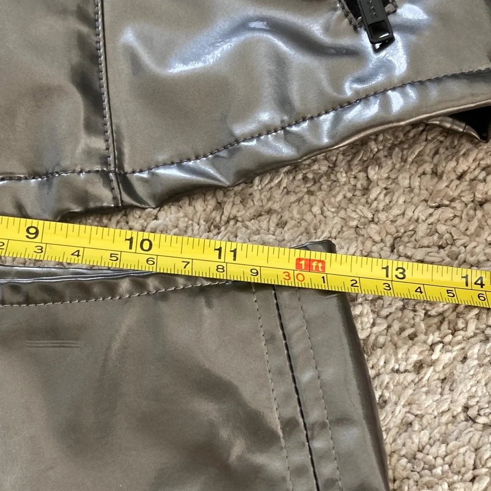 Guess jeans, gunmetal, gray leather jacket and mini skirt size 3 - Picture 4 of 6